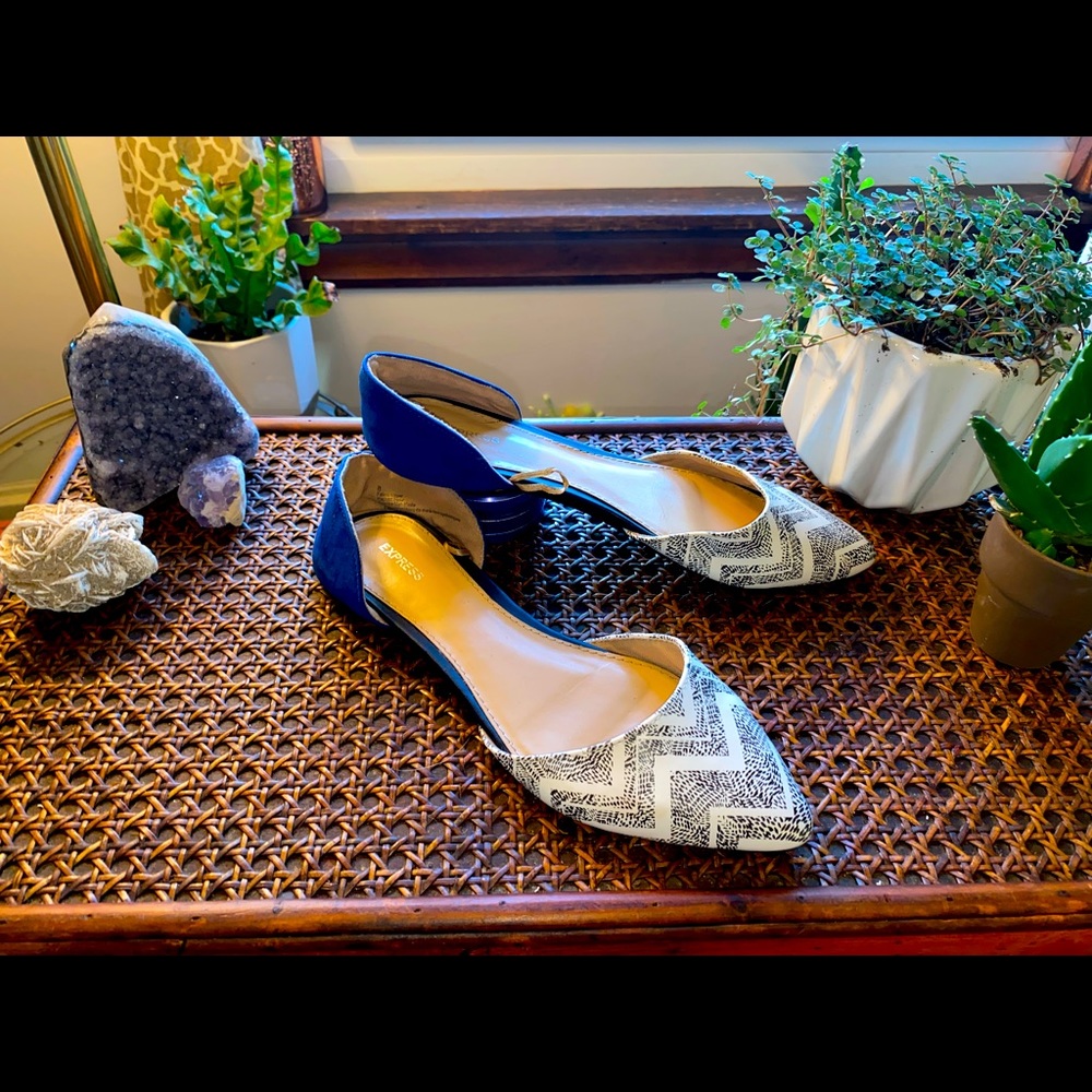 Express Flats Size 8